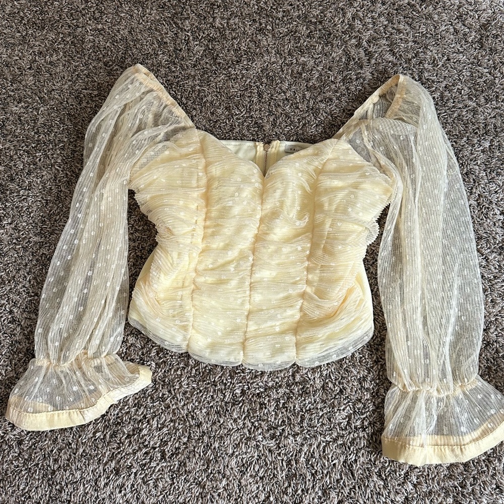 Haute Monde sweetheart crop top